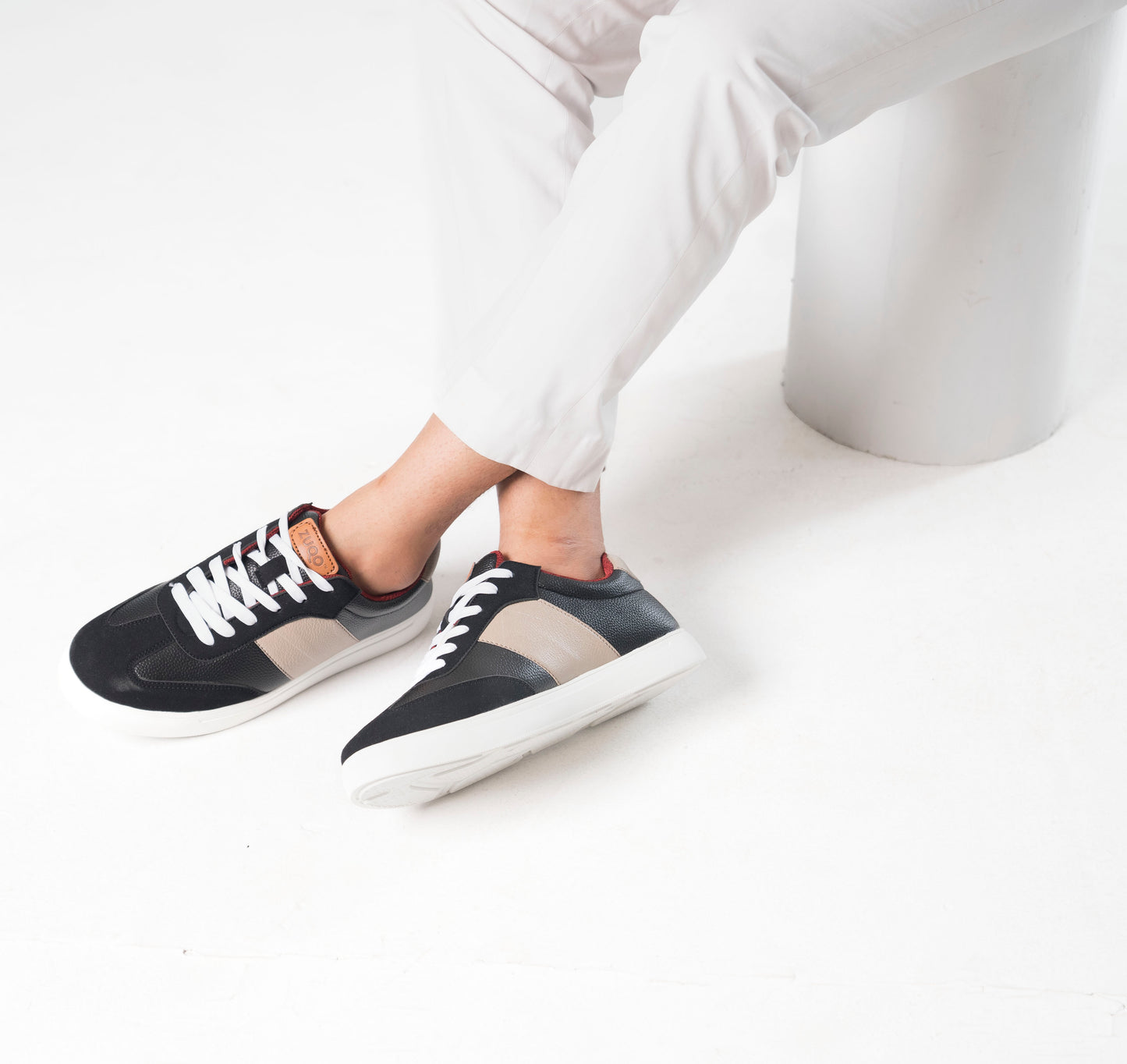 Zuqo Men's Sneaker : Prime Black