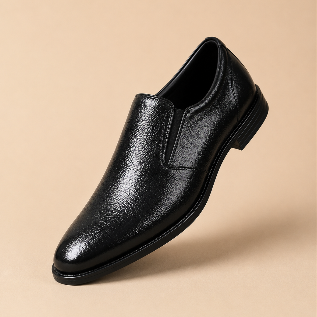 Zuqo  Men's Moccasin : Black