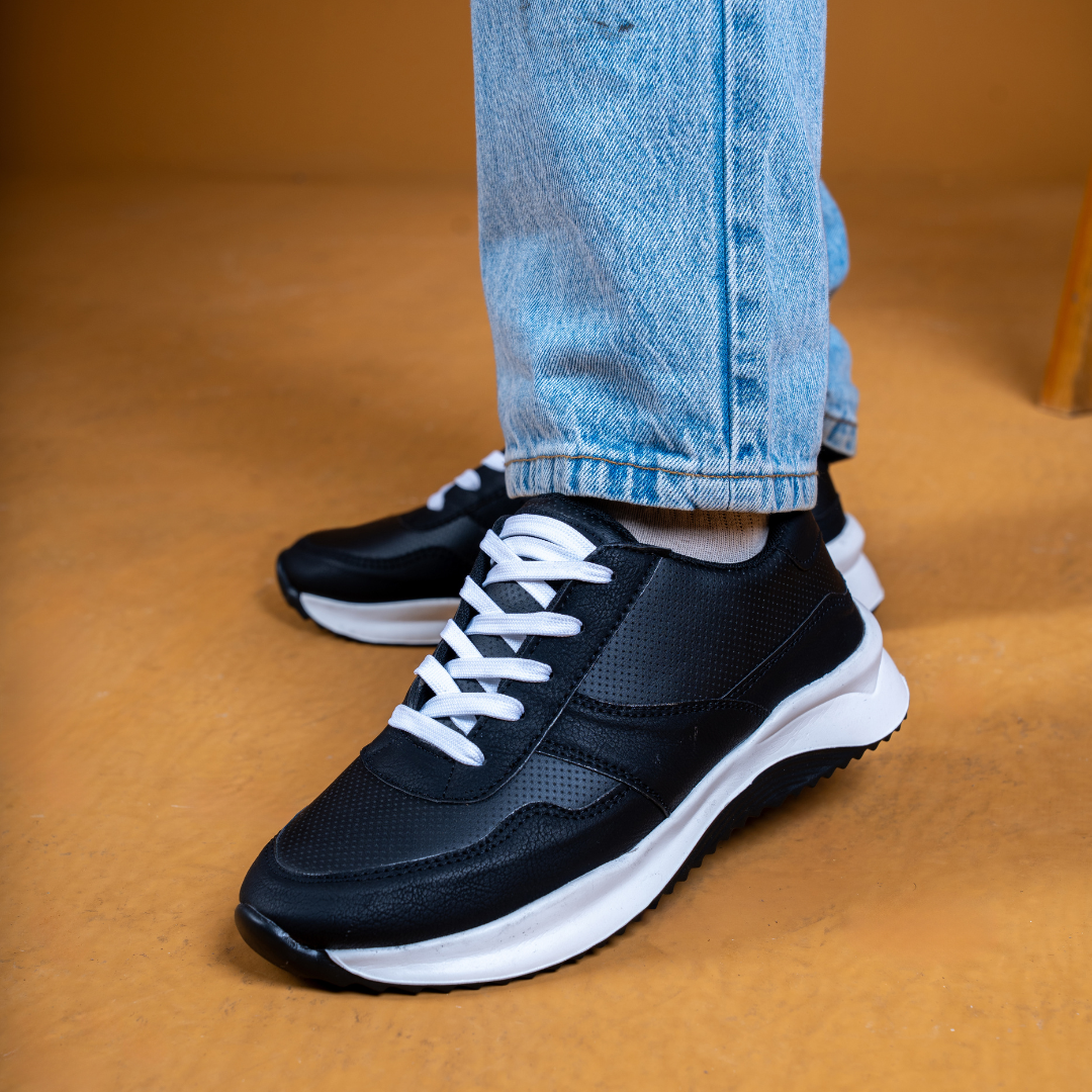 Zuqo Men's Sneaker  : Urban - Solid Black